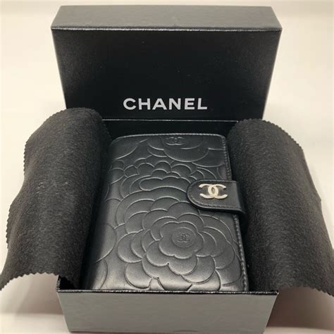 porta oggetti chanel|genuine Chanel wallet.